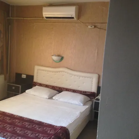 Haymanali Bed & Breakfast *