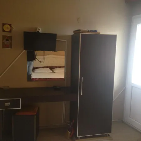 Haymanali Bed & Breakfast *